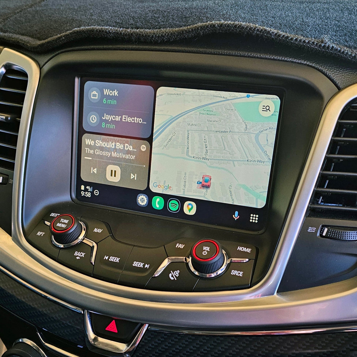 RADIO UPGRADE KIT for VF (ANDROID AUTO + CARPLAY) - HOLDCOM AUTO PARTS