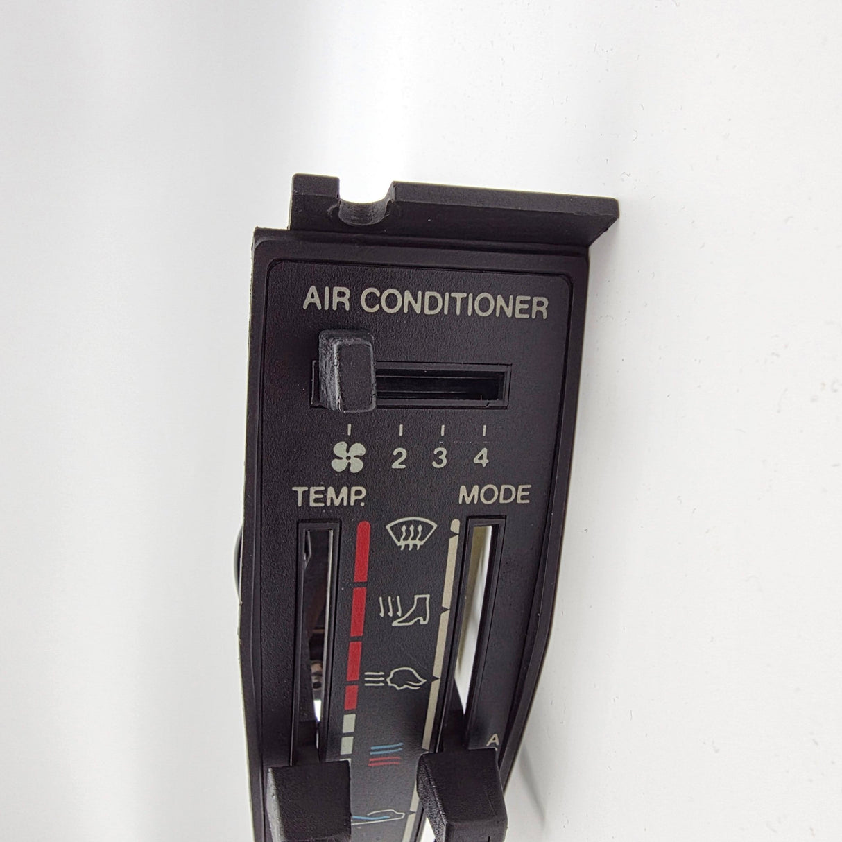 HEATER or AIR CONDITIONER CONTROLLER for VL [RECONDITIONED] - HOLDCOM AUTO PARTS