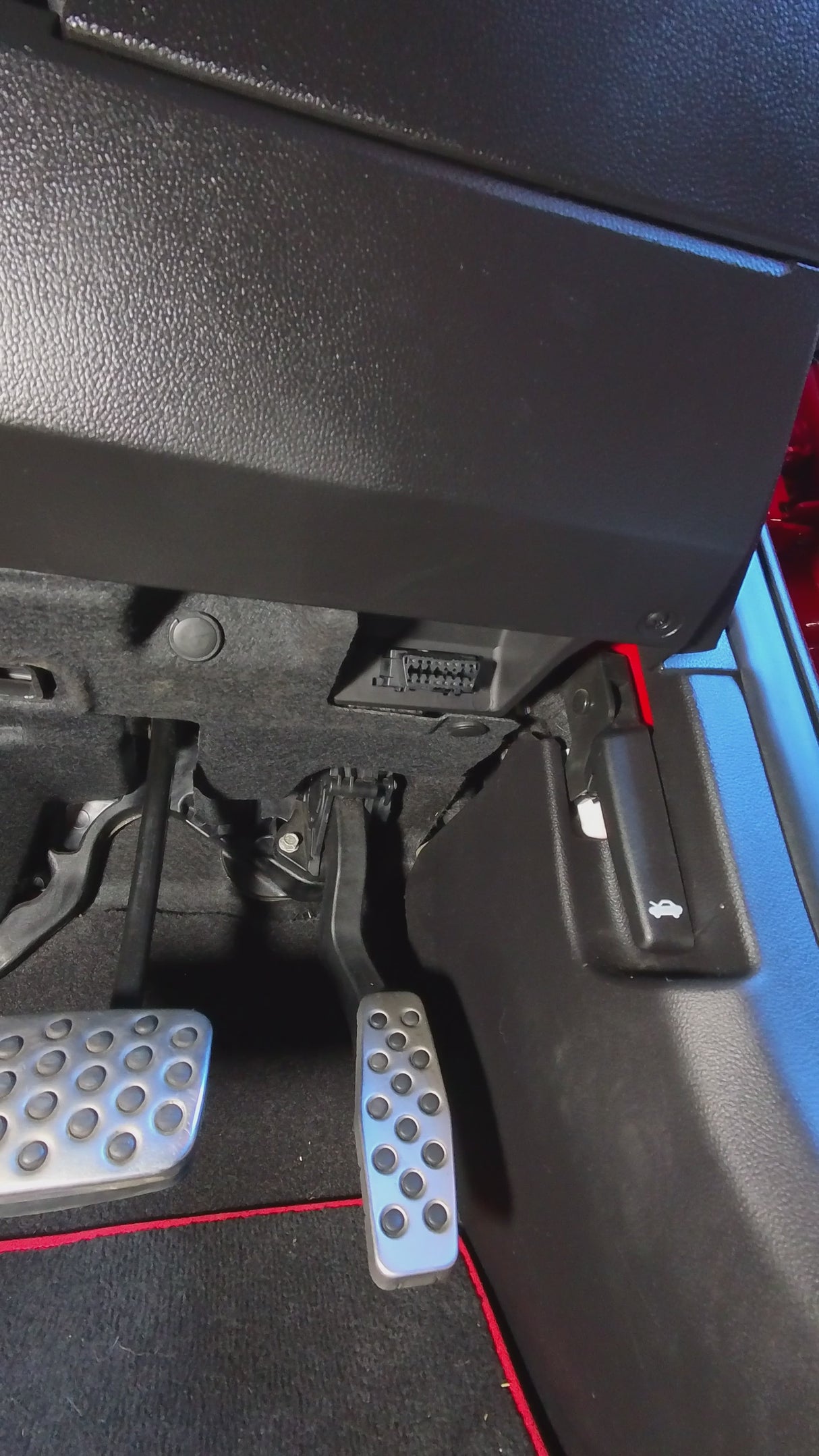 OBD PORT BLOCKER  (POM)